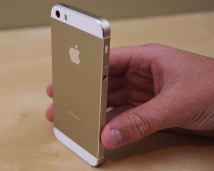 iphone 5s جديد كرتونة بلون ذهبي, الضفة » قلقيلية