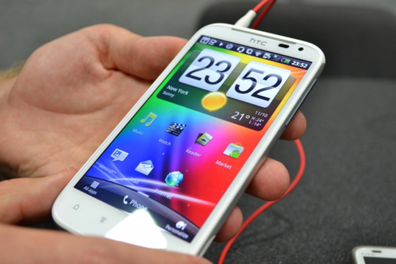 HTC Sensation XL نظيف ب800 شيكل بس, الضفة » طولكرم