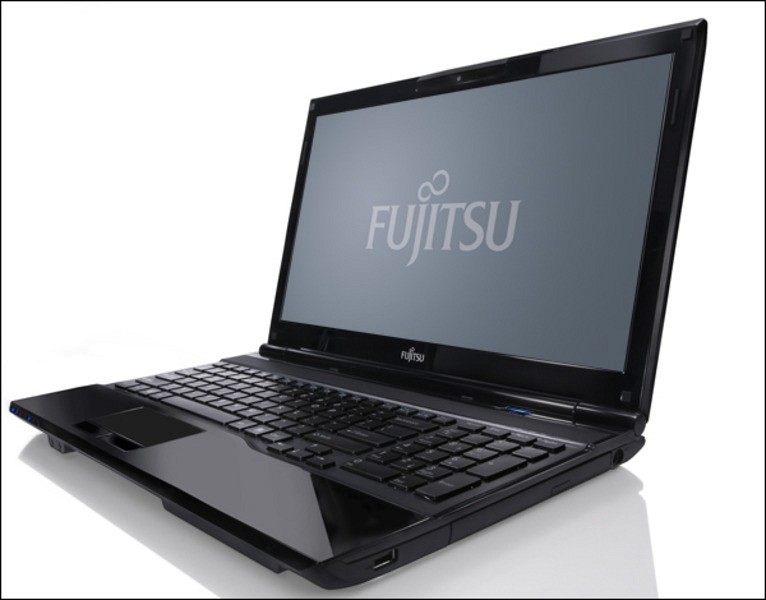 لابتوب Fujitsu LifeBook  AH532 ألماني مستعمل, الضفة » الخليل