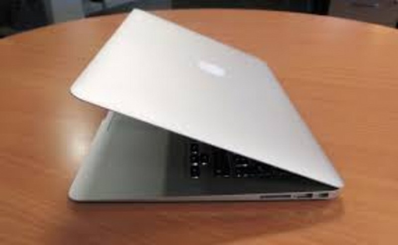 MACBOOK AIR CORE I5 نظيييف, الضفة » بيت لحم