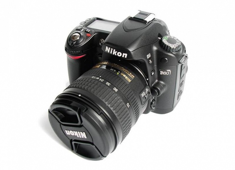 كاميرا نيكونNikon D80 +Zoom 18-135mmب1100ش, الضفة » رام الله والبيره