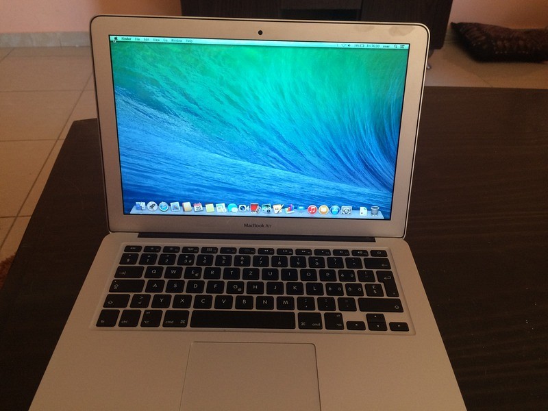 Appel Macbook Air 13inch, الضفة » بيت لحم